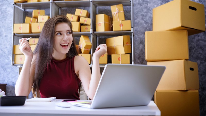 Bán hàng online đang là xu hướng phát triển của sinh viên đại học