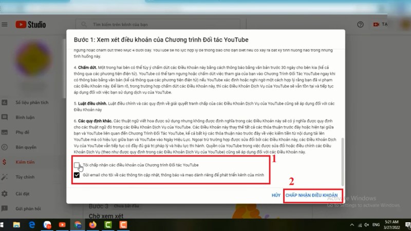 Nhấn chấp nhận điều khoản Chương trình đối tác YouTube