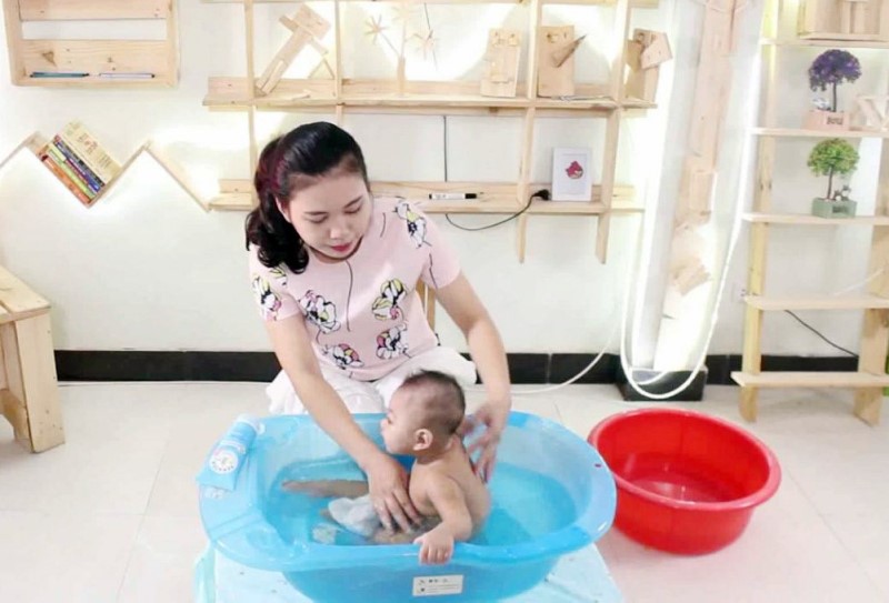 Trông trẻ tại nhà sẽ giúp tăng thu nhập