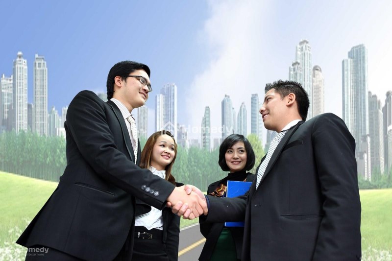 Môi giới Bất động sản