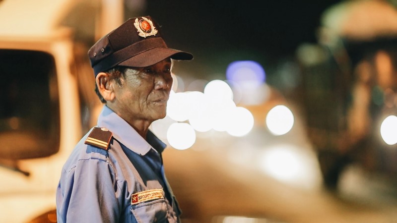 Việc làm bảo vệ