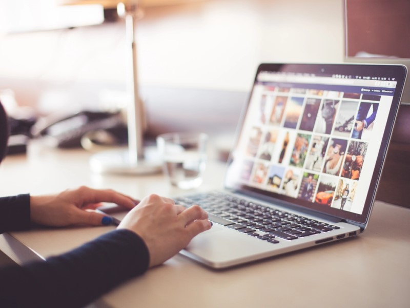 Viết truyện online kiếm tiền ở đâu?