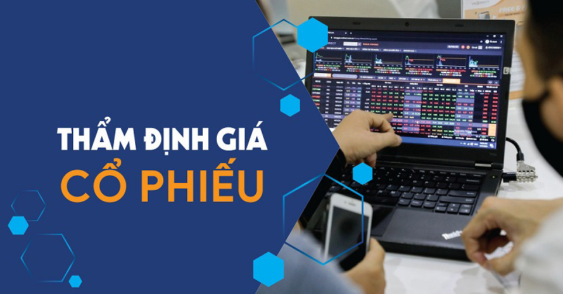 Bước tiếp theo là thực hiện việc so sánh và định giá từng cổ phiếu trong danh sách đó