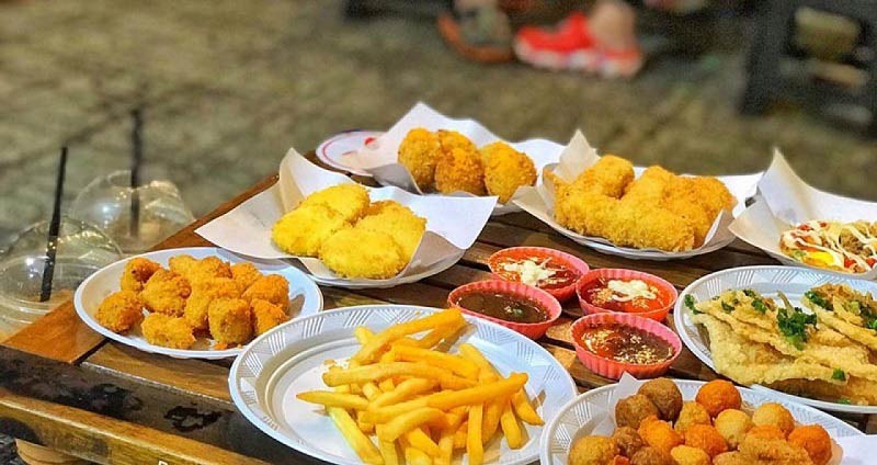 Khởi đầu kinh doanh quán ăn vặt và trà chanh