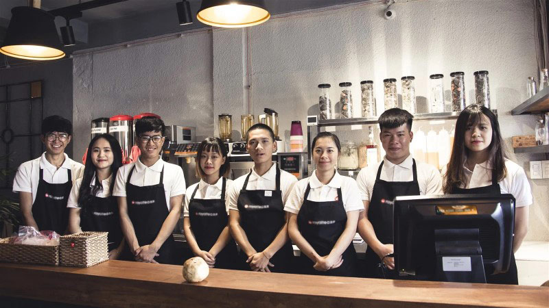 Nhân viên phục vụ nhà hàng, quán ăn, quán nước