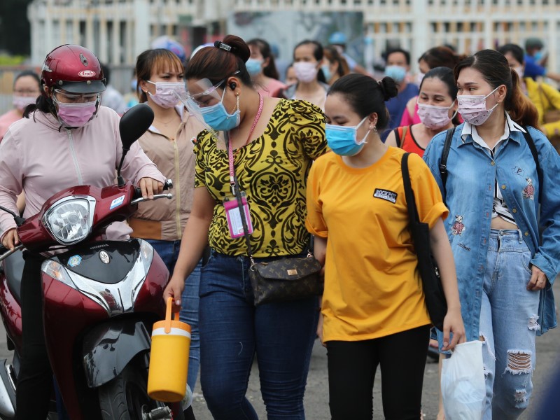 Các mặt hàng bán chạy cho công nhân tại khu công nghiệp đang là chủ đề được nhiều người tìm kiếm