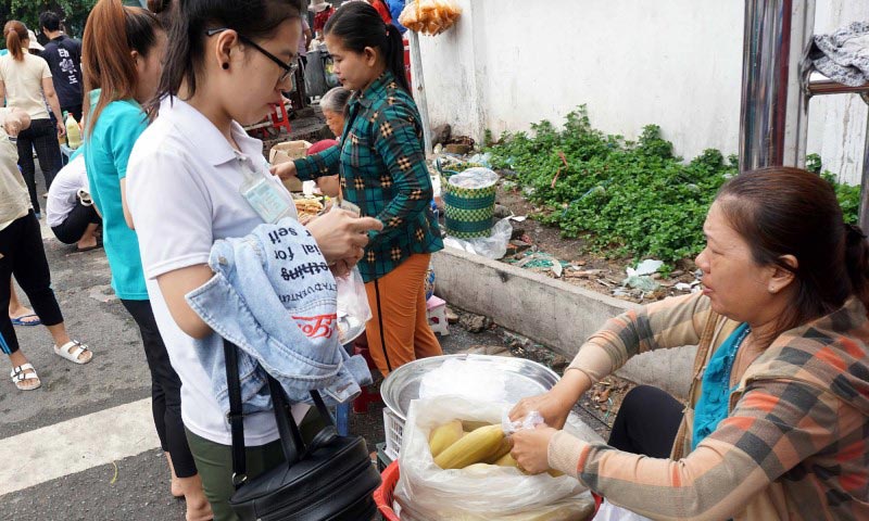 Kinh doanh đồ ăn sáng là một ý tưởng tiềm năng khi bán cho công nhân
