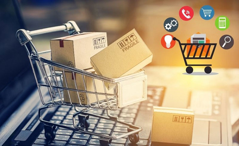 Nếu bạn đam mê thế giới kinh doanh mà lại gặp hạn chế về vốn, hãy thử khởi nghiệp kinh doanh thời trang trực tuyến tại nhà