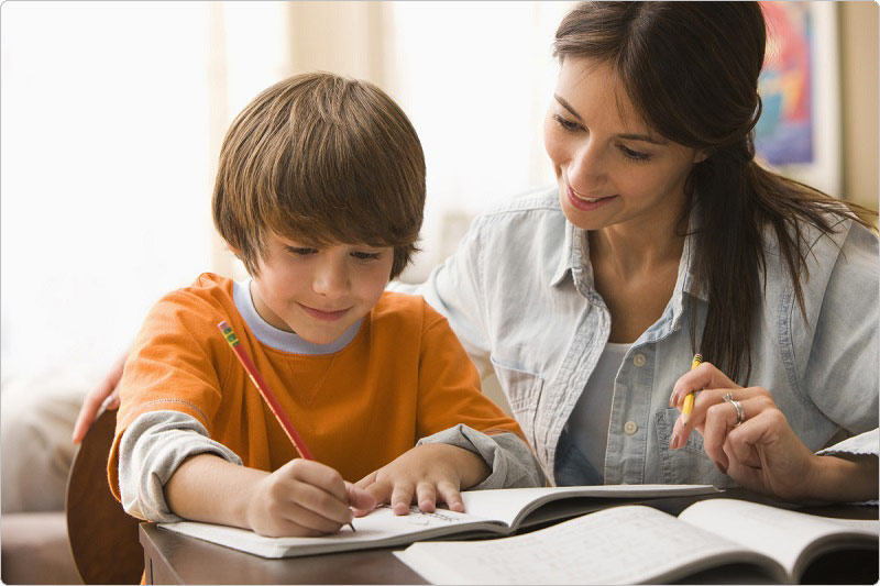 Làm gia sư cũng là một lựa chọn kinh doanh mà nhiều bạn trẻ quan tâm